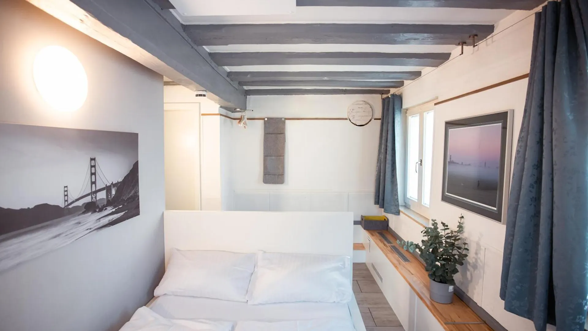 Haus99 Budget Pension & Apartments Fuerth 0*,