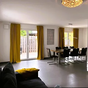 Sylvis Zentral Gelegenes In Ruhiger Lage Ferienhaus